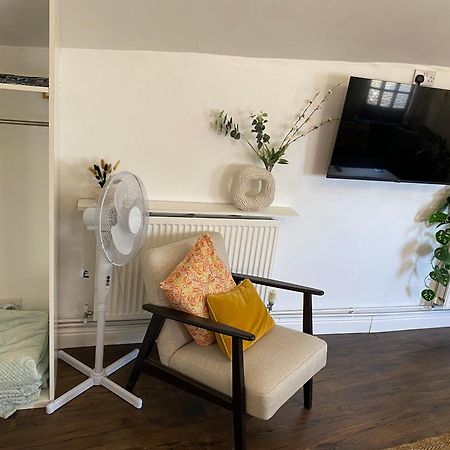 Отель Poole Park House Экстерьер фото