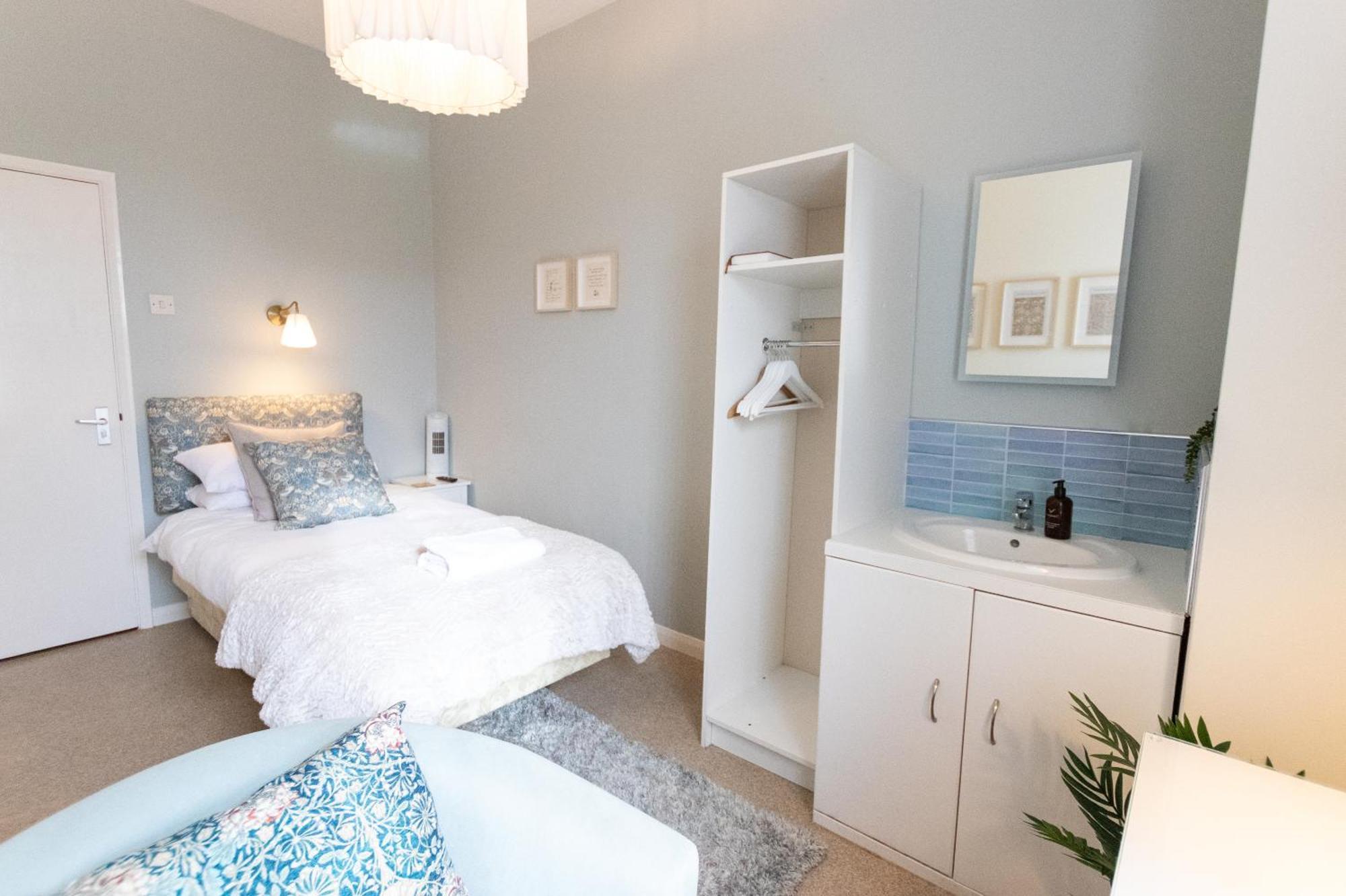 Отель Poole Park House Экстерьер фото